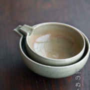 灰釉片口・土楽