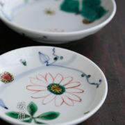 色絵染付野花文小皿・正木春蔵