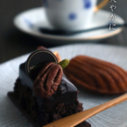 ガラス：スノウラインオーバル皿・d.Tam