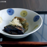 色絵花文浅鉢・古川章蔵