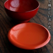 漆器・輪島塗：洗朱蓮弁小皿・奥田達朗