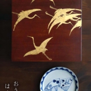 漆器・輪島塗：黒内朱八寸重・鶴箔絵拭漆蓋・奥田達朗・山本哲