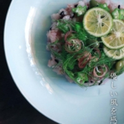 白磁・青磁：青白瓷線文7寸皿・深・海老ヶ瀬保