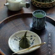 志野焼：志野草花に鳥文向付・瀧川恵美子