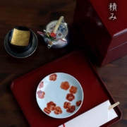 九谷焼：赤絵梅文皿・5寸・須田菁華