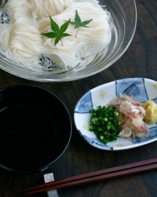 正木春蔵　めでた盃 こちらは工芸店ようびのオリジナルとして作っていただいています